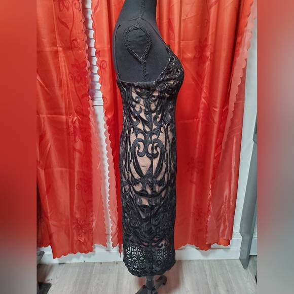 Bardot Black and Nude Lace Spaghetti Strap Midi Dress sz 6 - Picture 3 of 6
